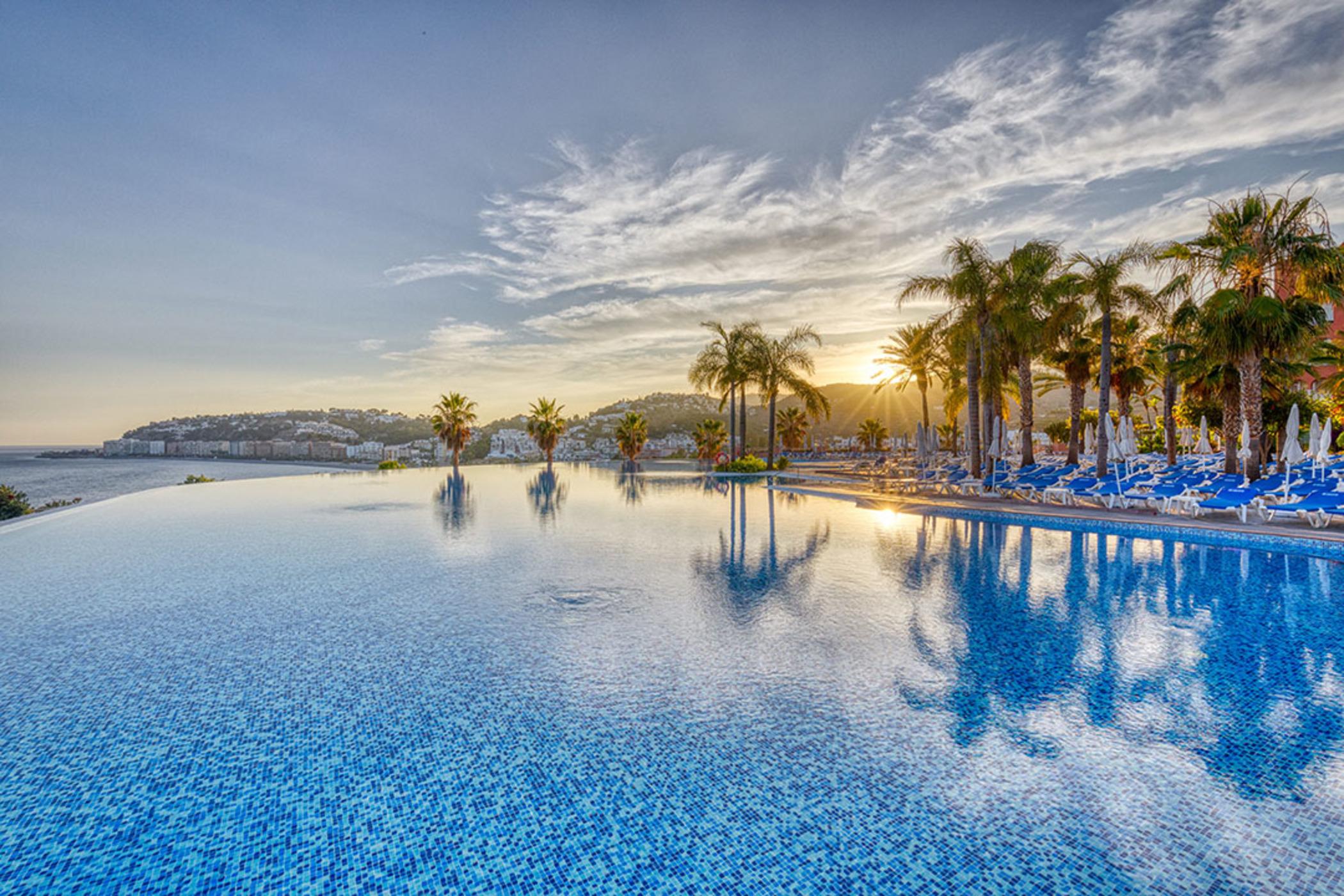 Hotel Playacalida Almuñécar Zewnętrze zdjęcie